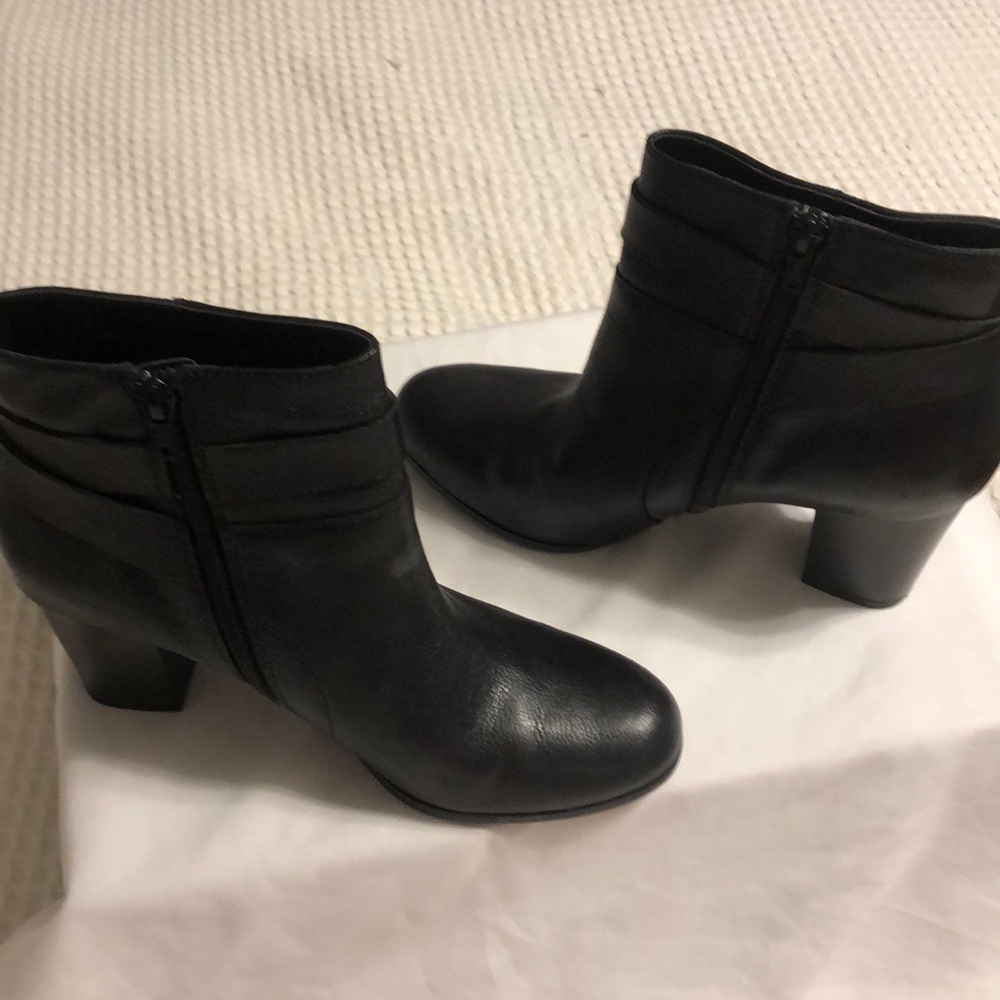 Cole Han Short boots